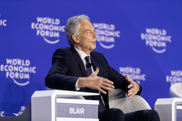 配资交流平台 布莱尔：想要孤立中国是错的，如果我当英国首相的时候就知道该多好